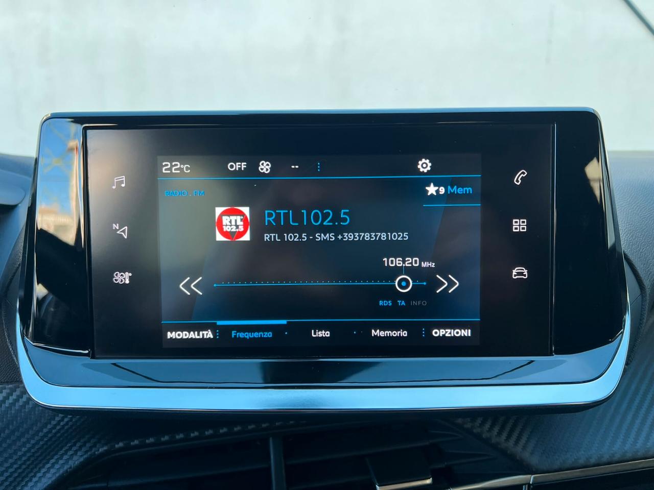 PEUGEOT 2008 1.2 PureTech 130CV 2023!!! ALLURE!!!