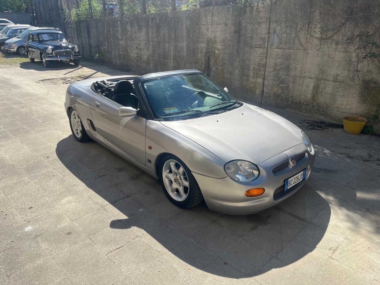 Mg MGF 1.8 spider DA SISTEMARE