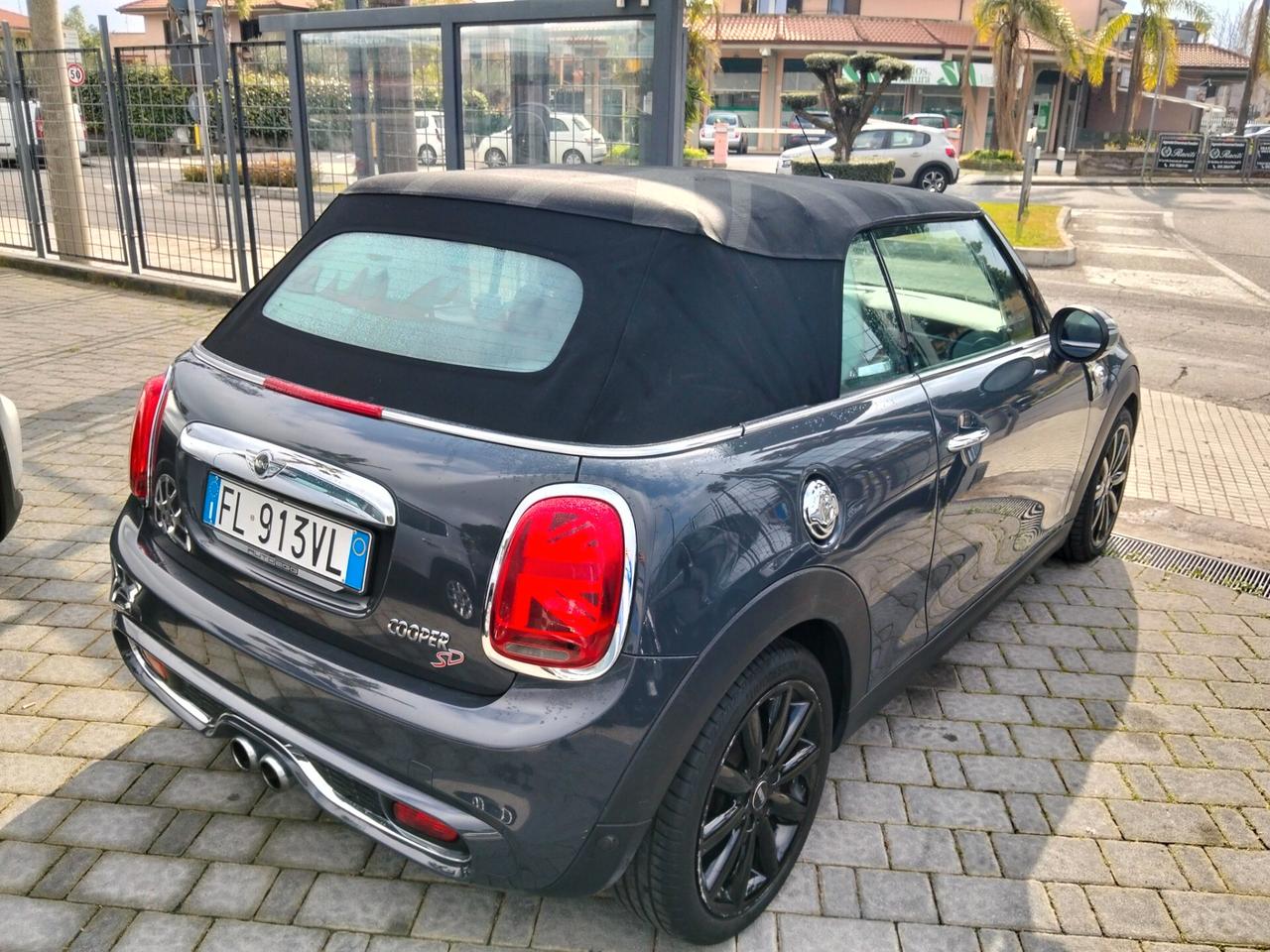 Mini 2.0 Cooper SD aut. Hype Cabrio