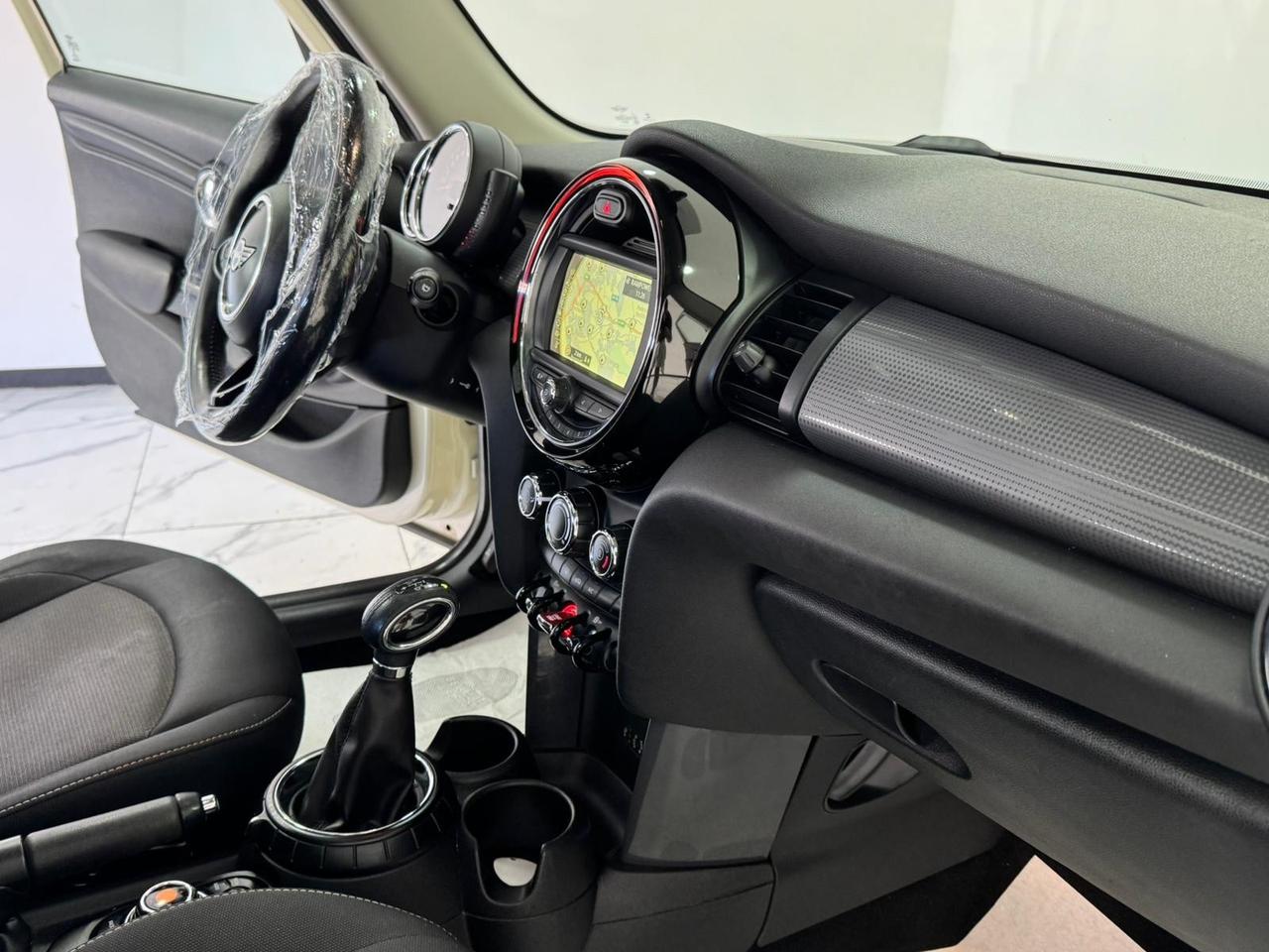 Mini 1.5 Cooper D -5 porte-GARANTITA-TETTO-2017