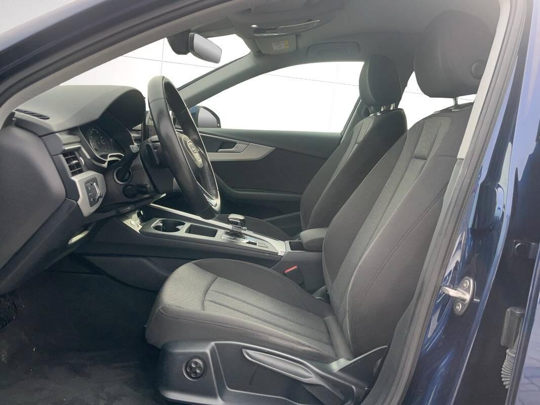 Audi A4 Avant 40 2.0 tdi mhev Business quattro 204cv s-tronic