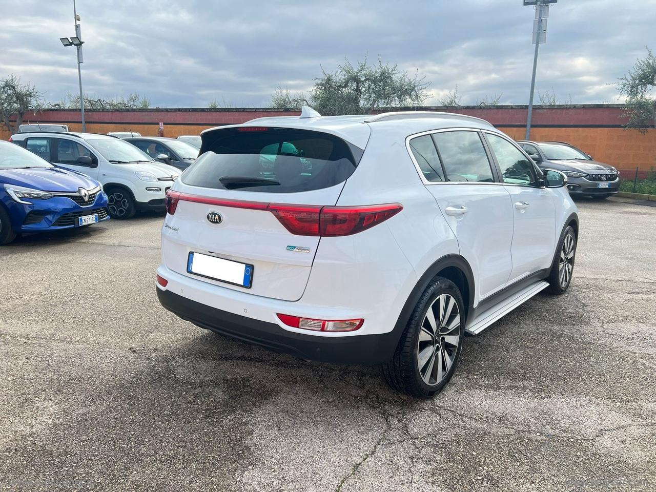 KIA SPORTAGE CLASS STYLE AUTOM. 1.7CRDI 141CV