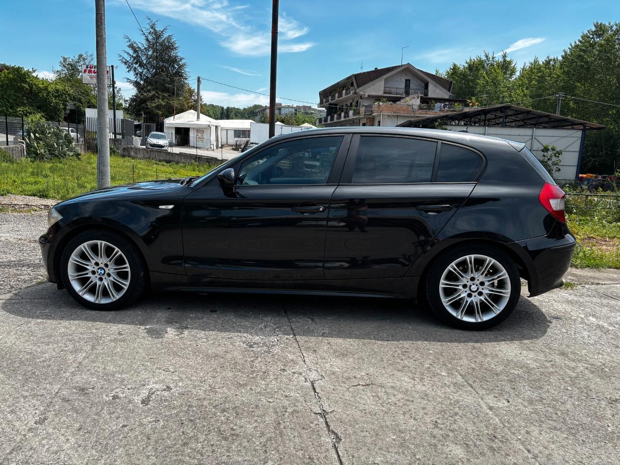 Bmw 120 120d cat 5 porte Eletta