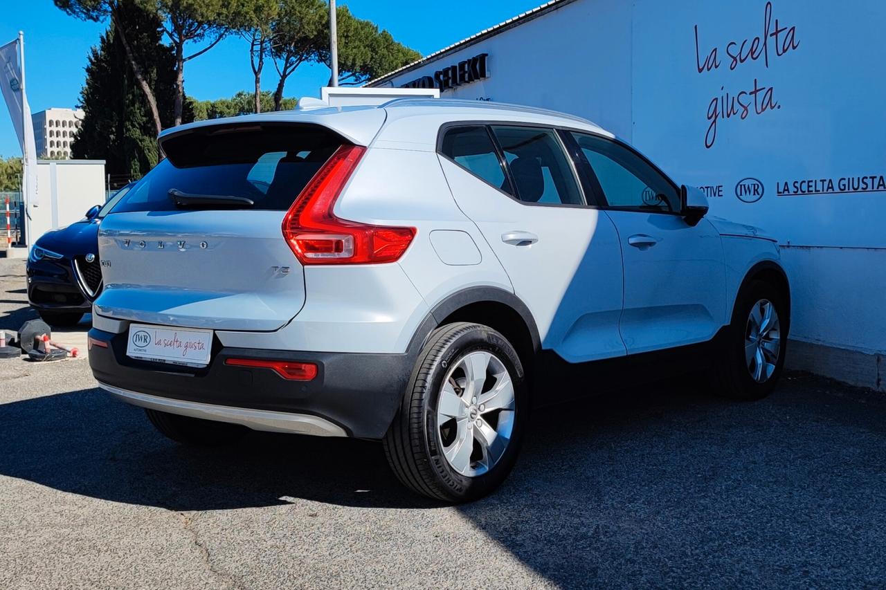 Volvo XC40 T3 Geartronic Momentum