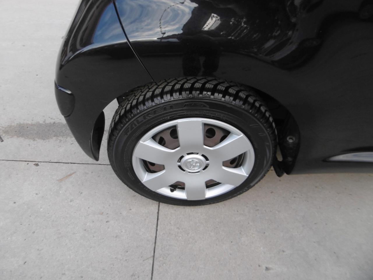 Toyota Aygo 1.0 12V VVT-i 3 porte Sol Connect