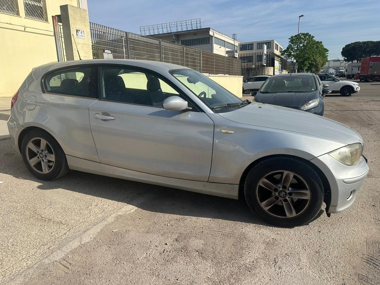 bmw serie 1 118D 2.0 diesel 148.000km