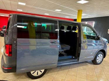 VOLKSWAGEN Caravelle 2.0 TDI 110CV 9 POSTI NETTO IVA - UNIPRO - KOMBI