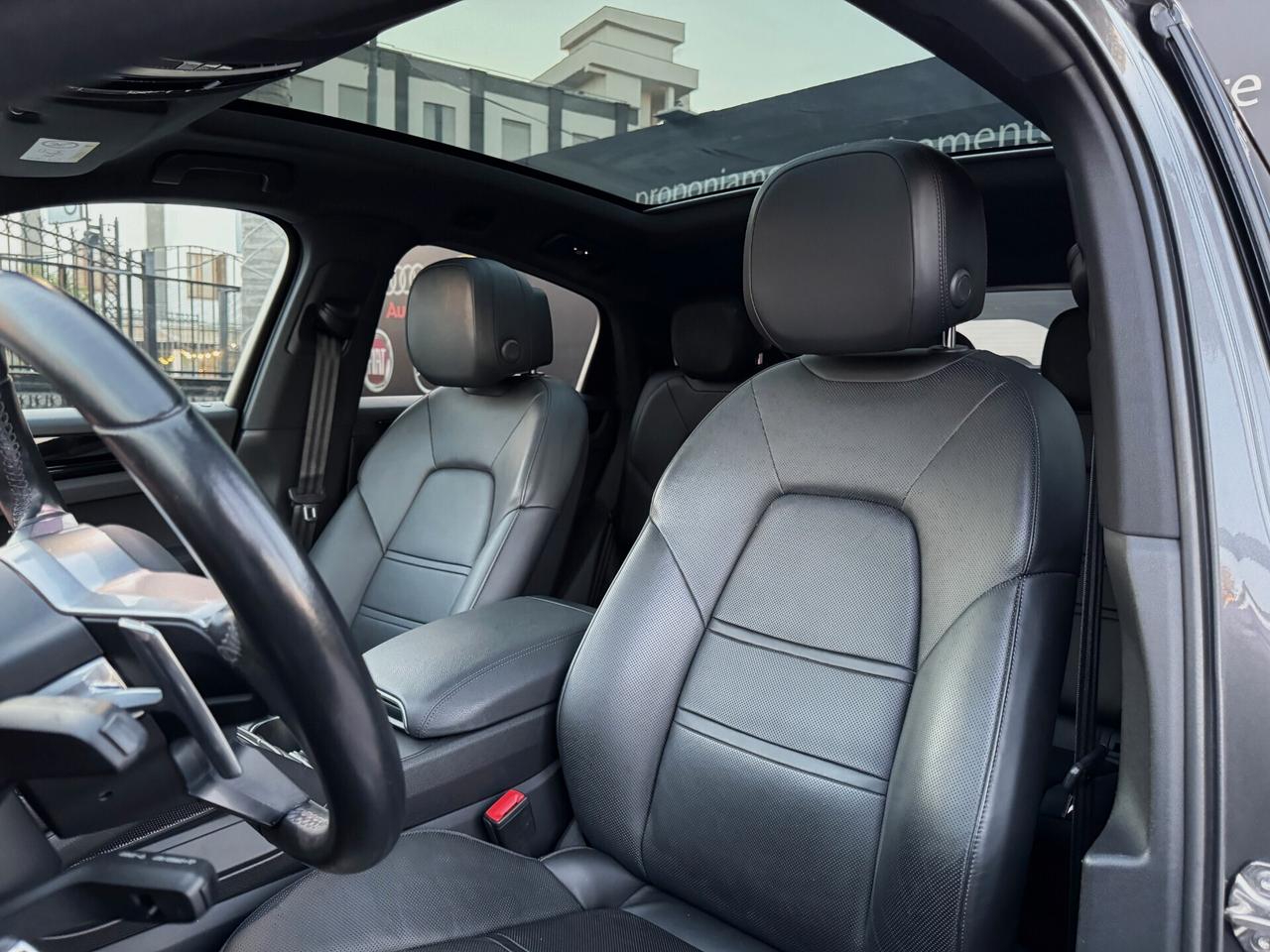 Porsche Cayenne Coupe 3.0 E-Hybrid 340CV TETTO PASM