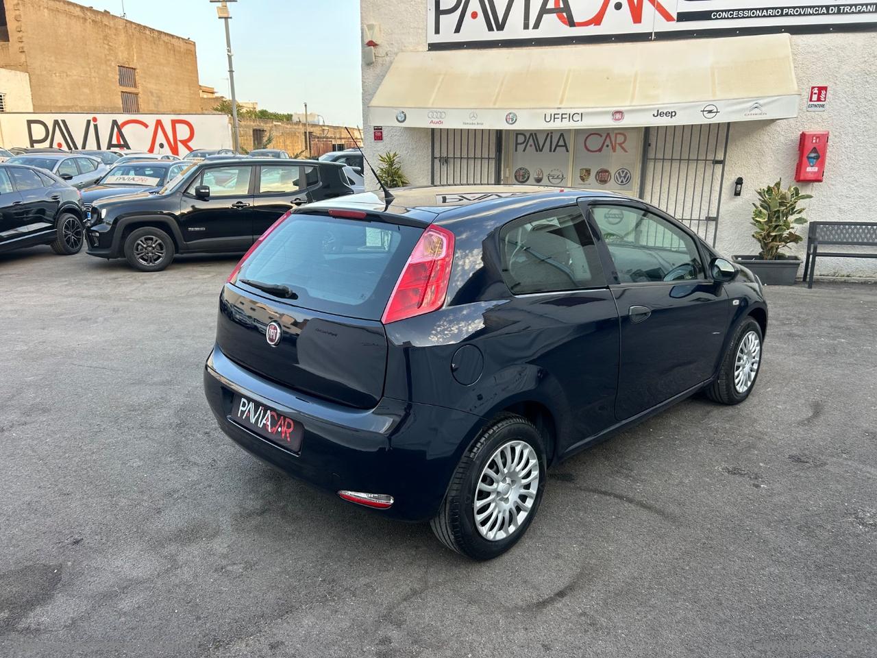 Punto 1.3 MJT II 75 CV 3p. Lounge