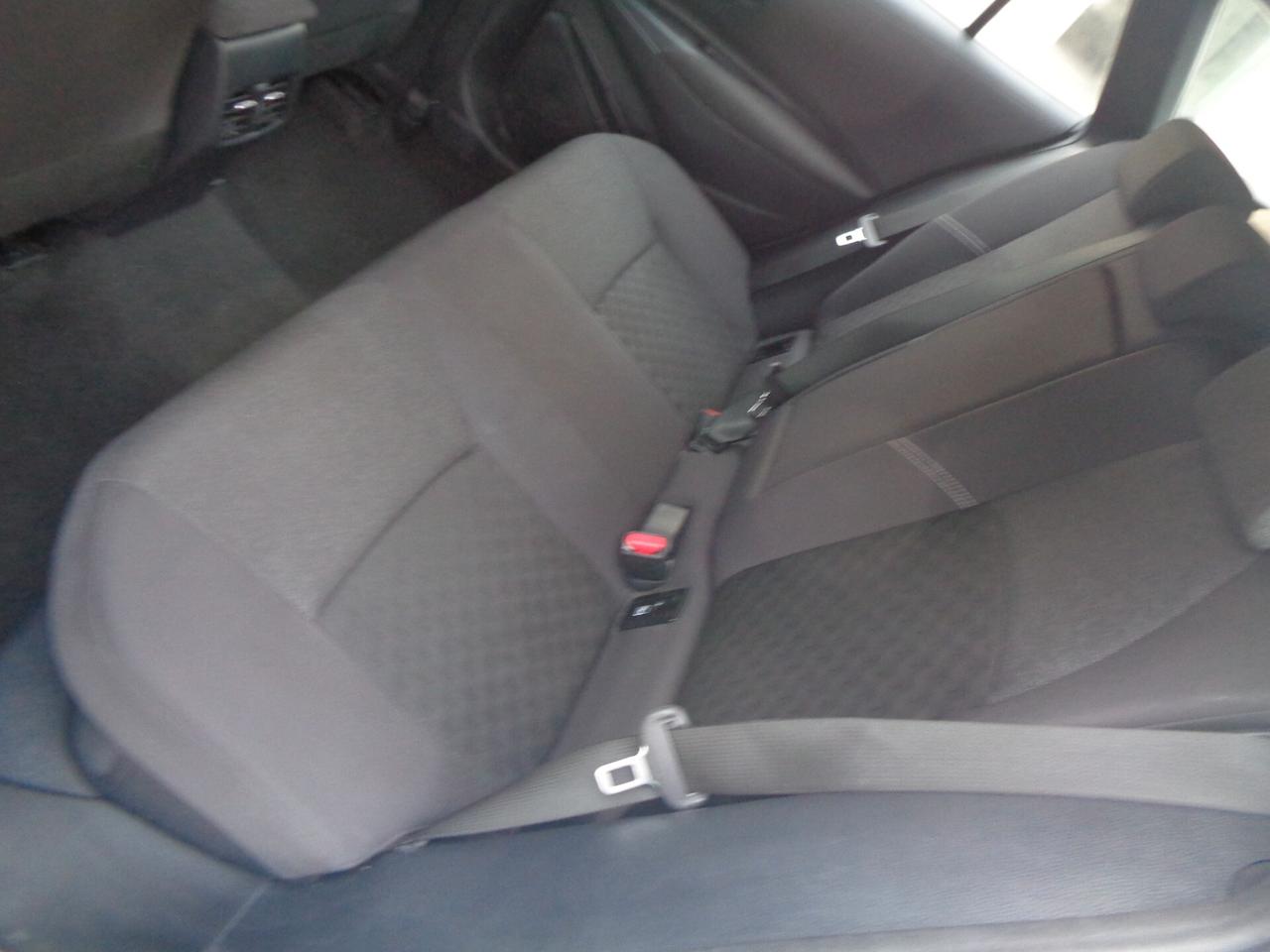 Toyota Corolla Touring Sports 1.8 Hybrid Active NESSUN VINCOLO DI FINANZIAMENTO