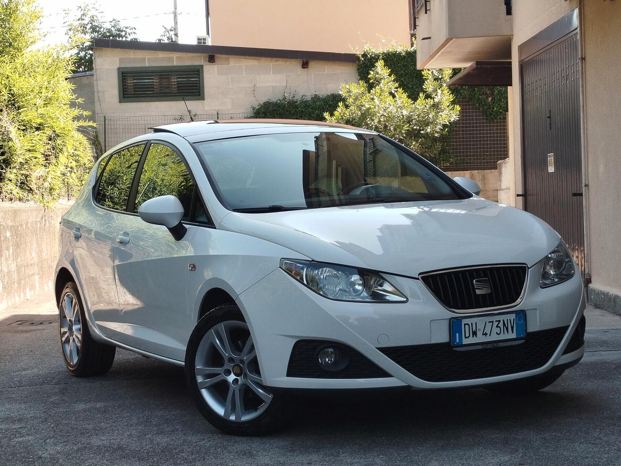 Seat Ibiza 1.6 BENZINA 105cv Sport / TETTO PANO