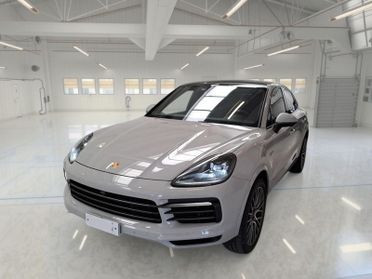 PORSCHE CAYENNE COUPE 3.0 V6 E-HYBRID PLATINUM EDITION SUV