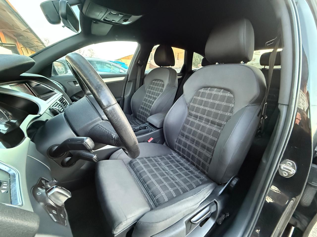 Audi A4 2.0TDI 143CV multitronic Advanced EURO5