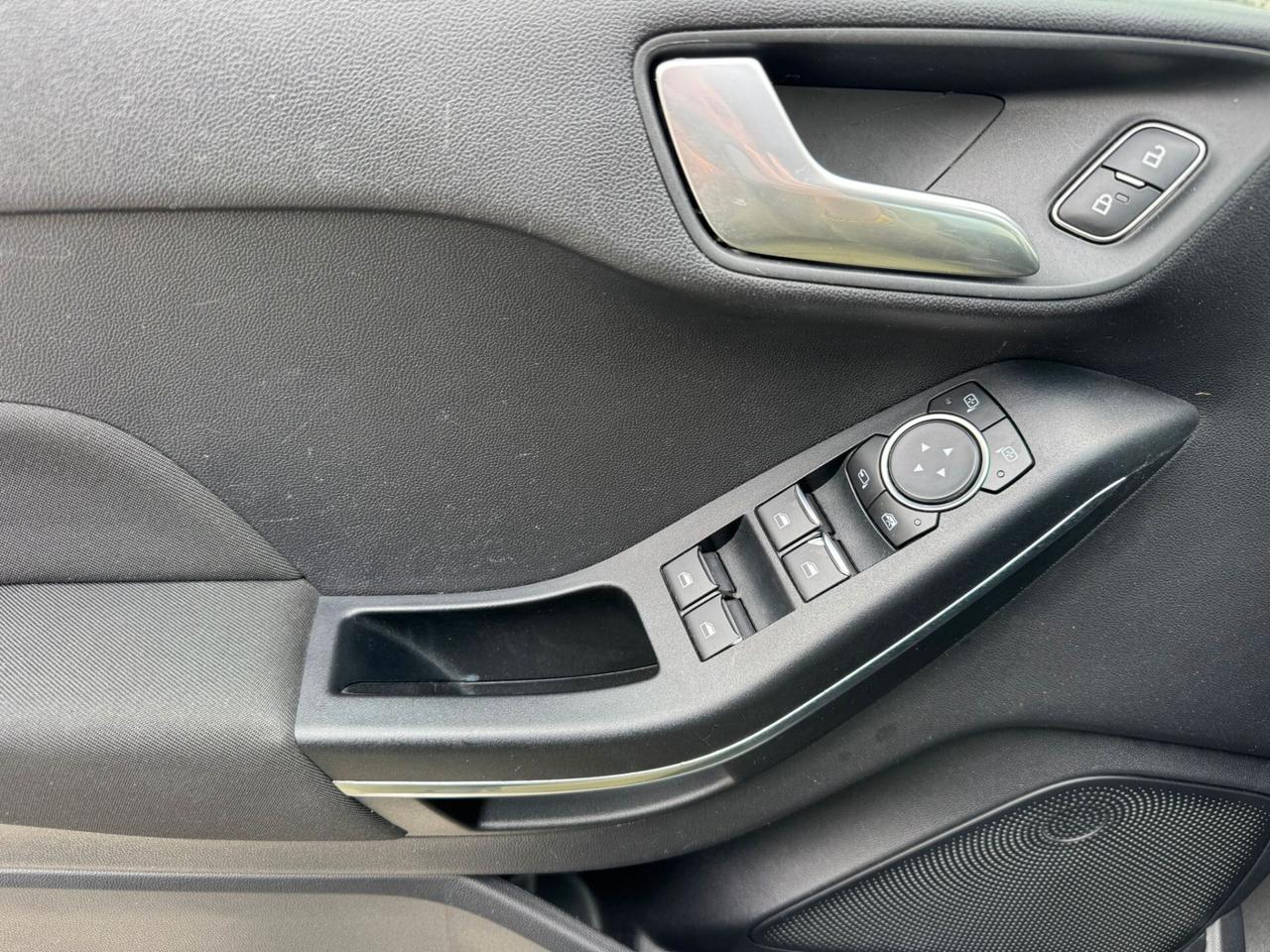 FORD FIESTA 1.1 ECOBOOST 85CV 2019!! TITANIUM!!!