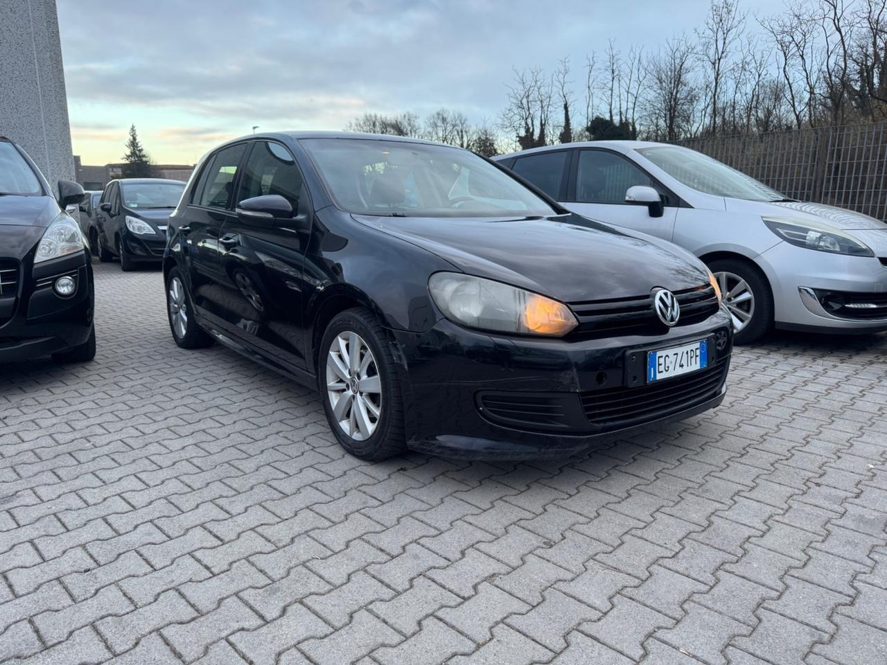 Volkswagen Golf 1.6 TDI DPF 5p. Highline