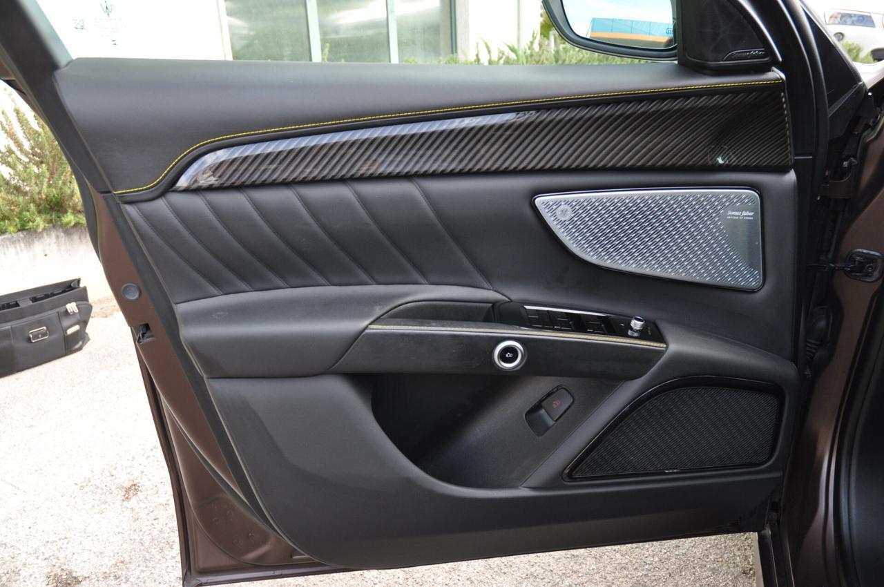 Maserati Grecale MHEV 330 CV AWD Modena