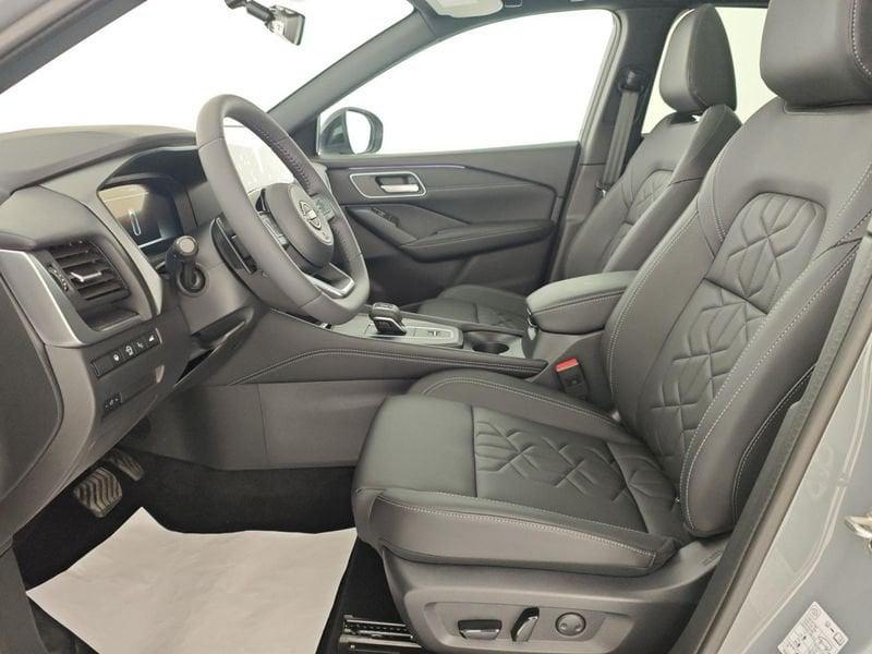 Nissan Qashqai MHEV 158 CV Xtronic Tekna + bicolor Nero +tetto panoramico in vetro