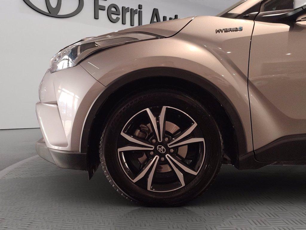 TOYOTA C-hr 1.8h active 2wd e-cvt del 2019