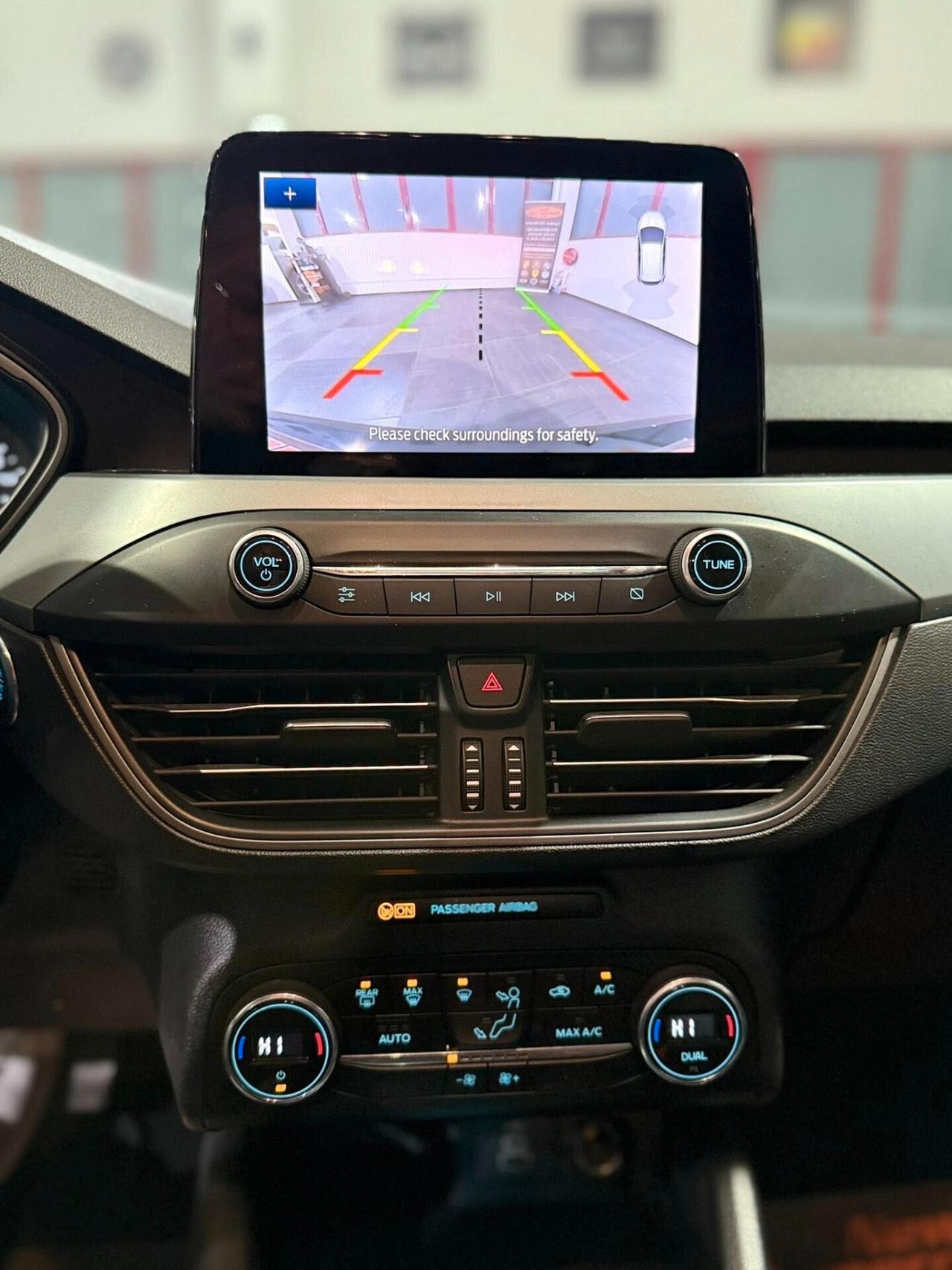 Focus 1.5 EcoBlue 120 CV automatico 5P ST-Line 2022