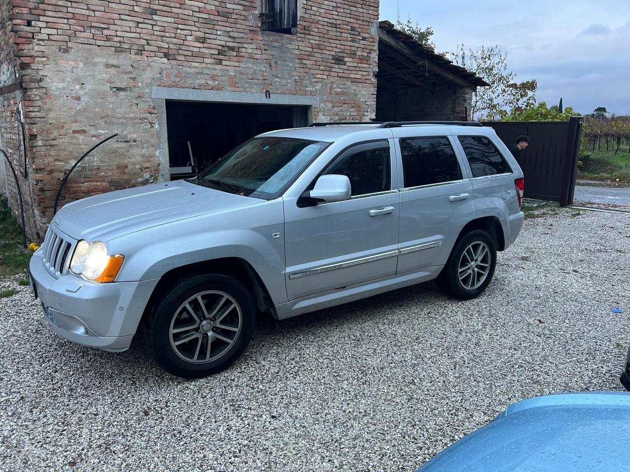 Jeep Grand Cherokee 3.0 CRD DPF Overland
