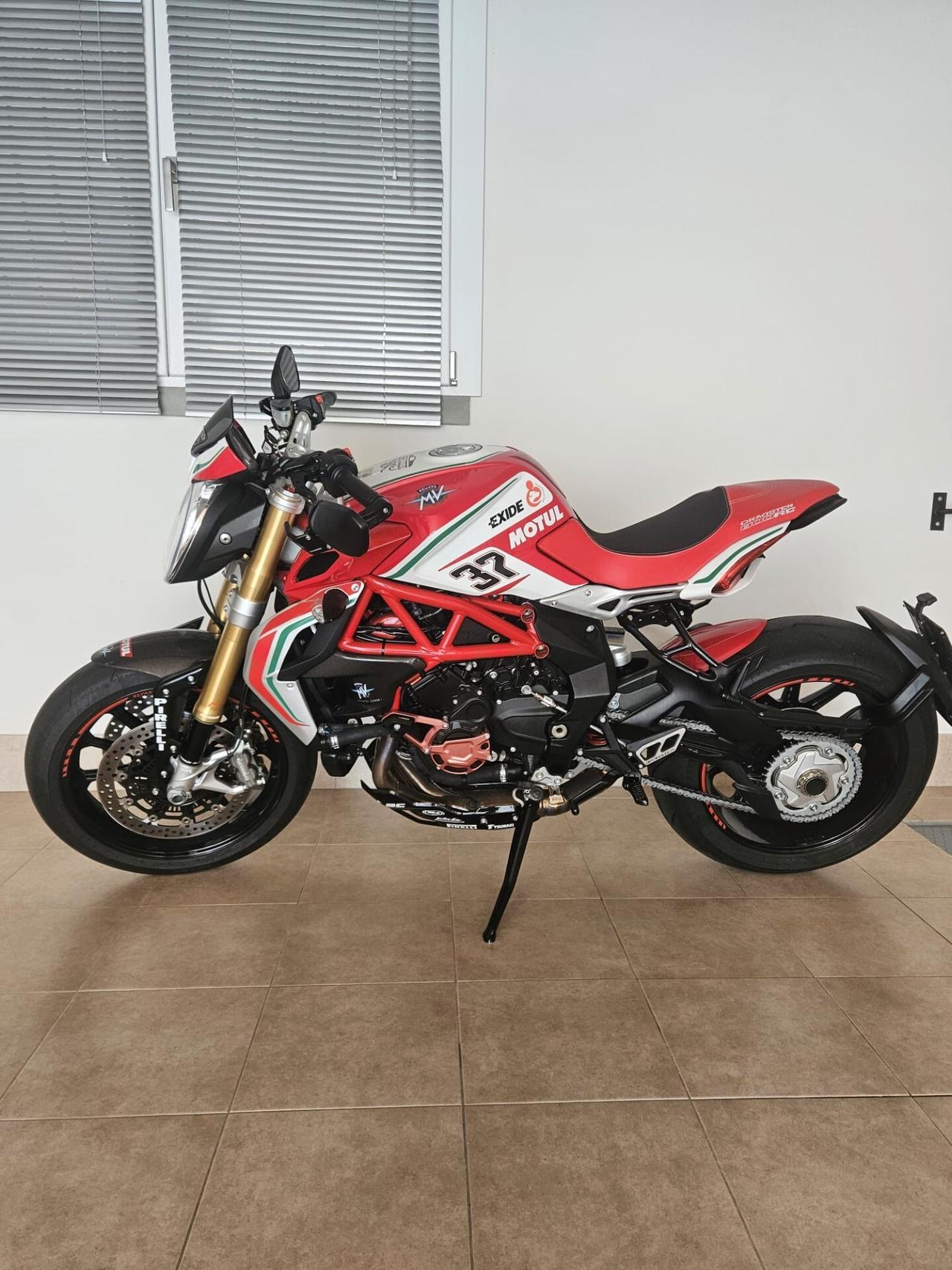 Mv Agusta Dragster 800 RC limited edition