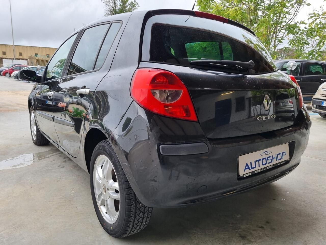 Renault Clio 1.2 16V 65CV 5 porte