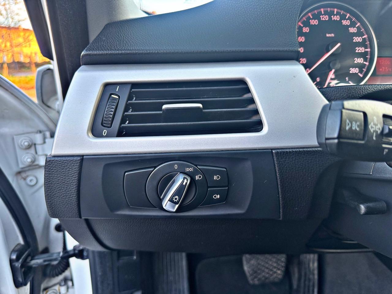 Bmw 318d cat Touring Attiva 143cv FL Unico Proprietario