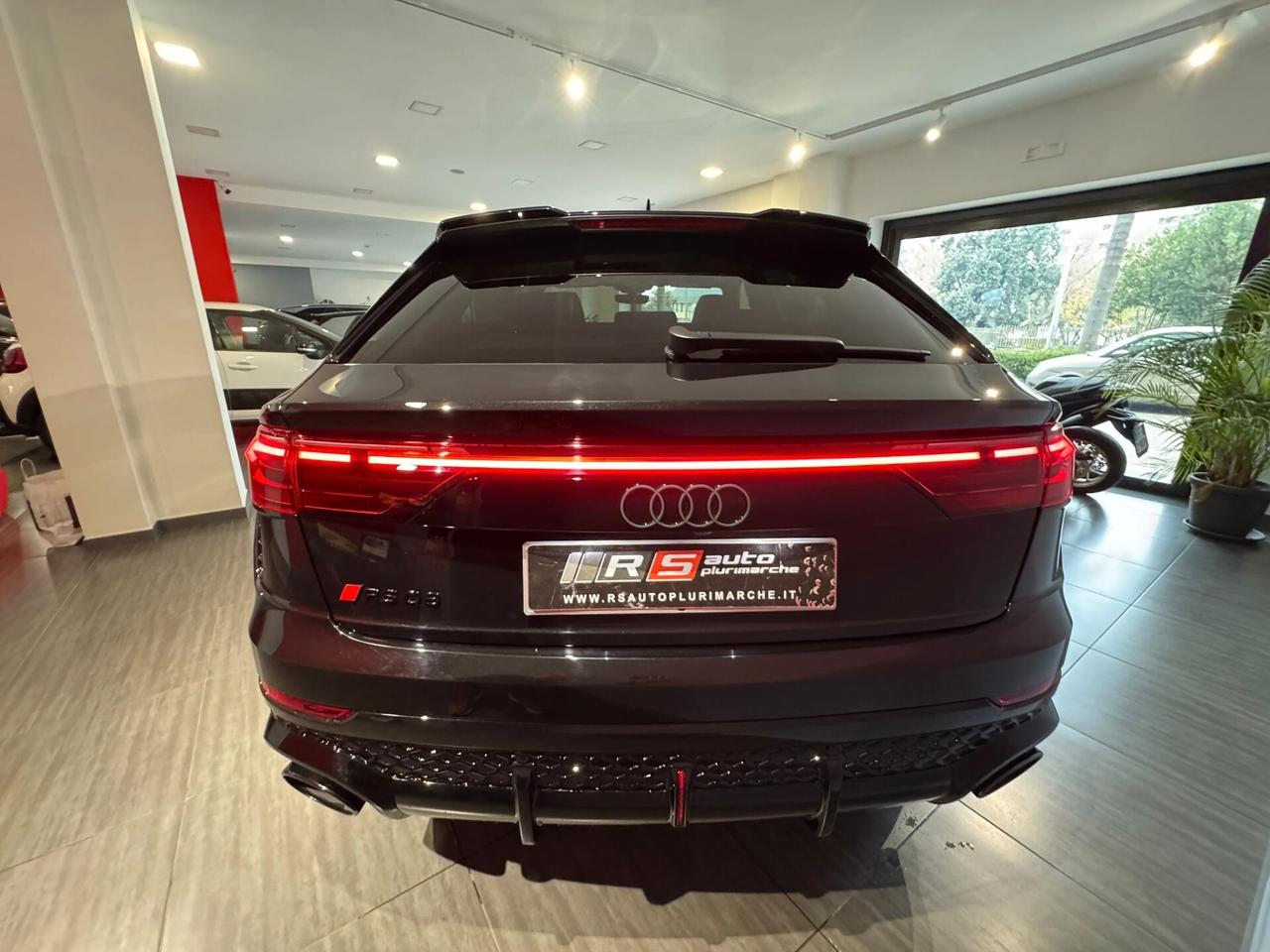 Audi RS Q8 quattro V8 tiptronic