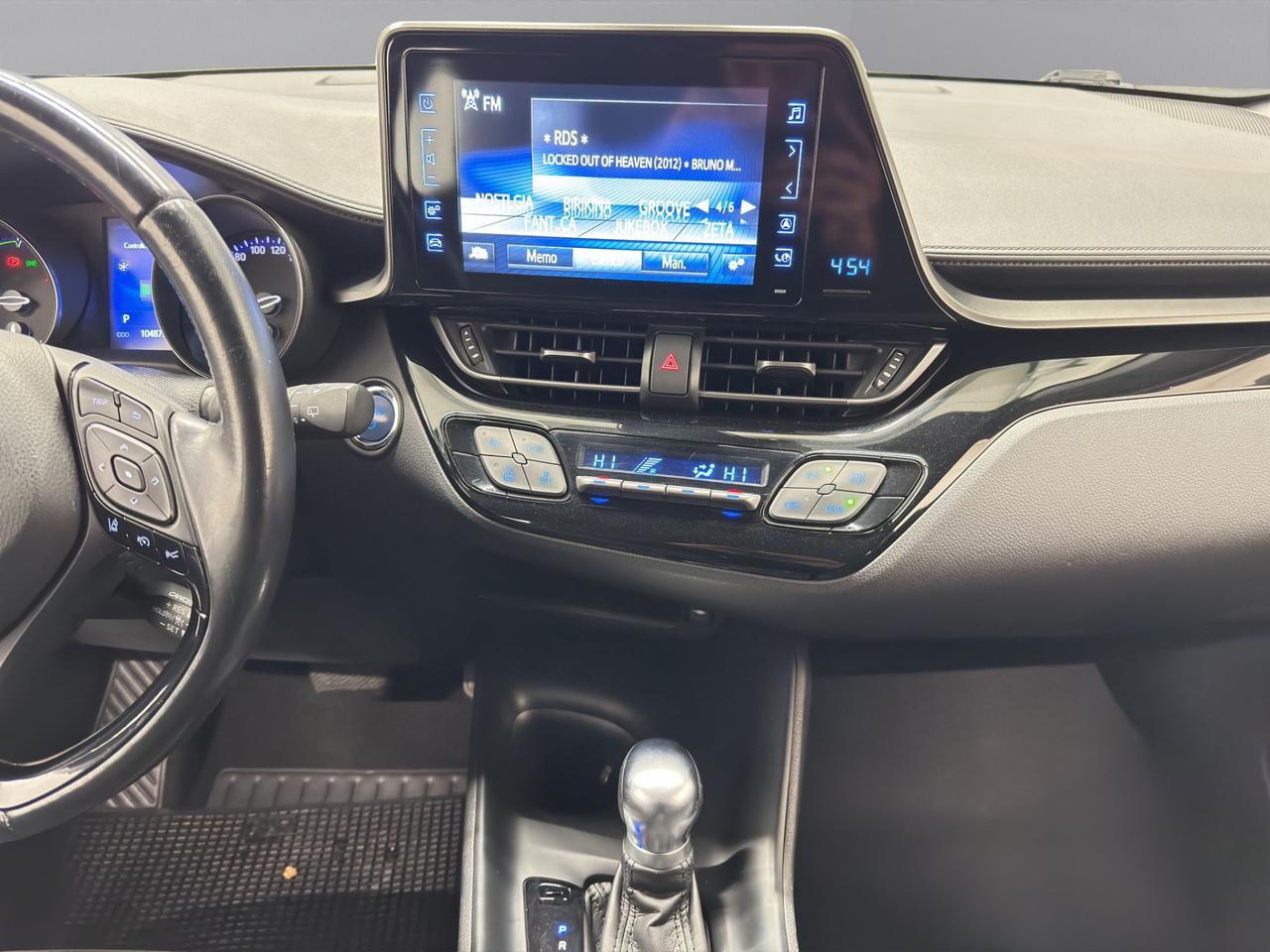 Toyota C-HR 1.8h Active 2wd e-cvt