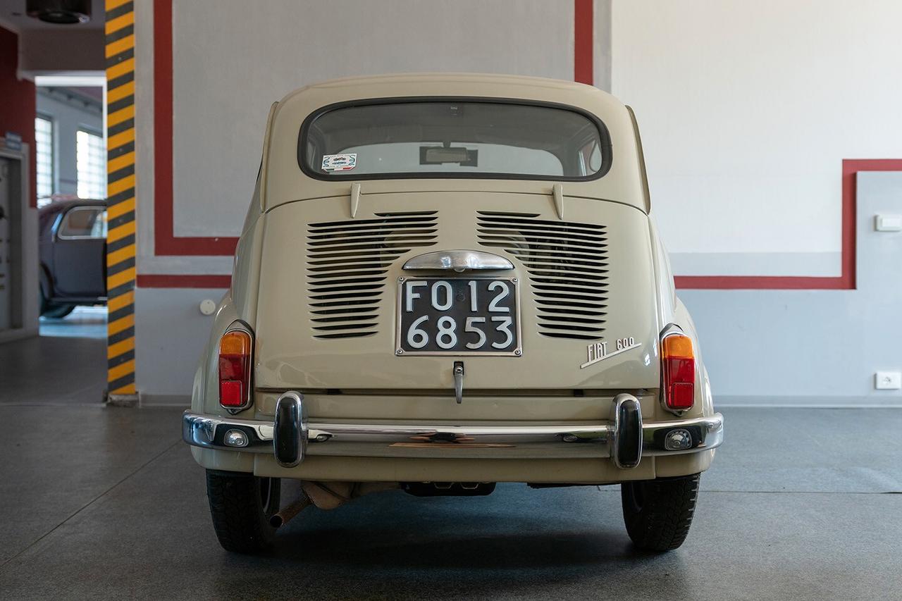Fiat 600 D