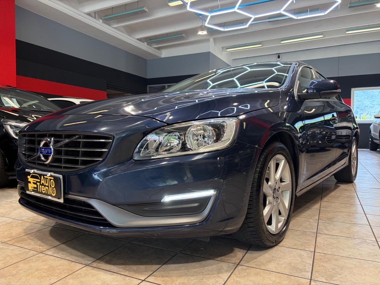 Volvo S60 D4 R-design Momentum unico proprietario