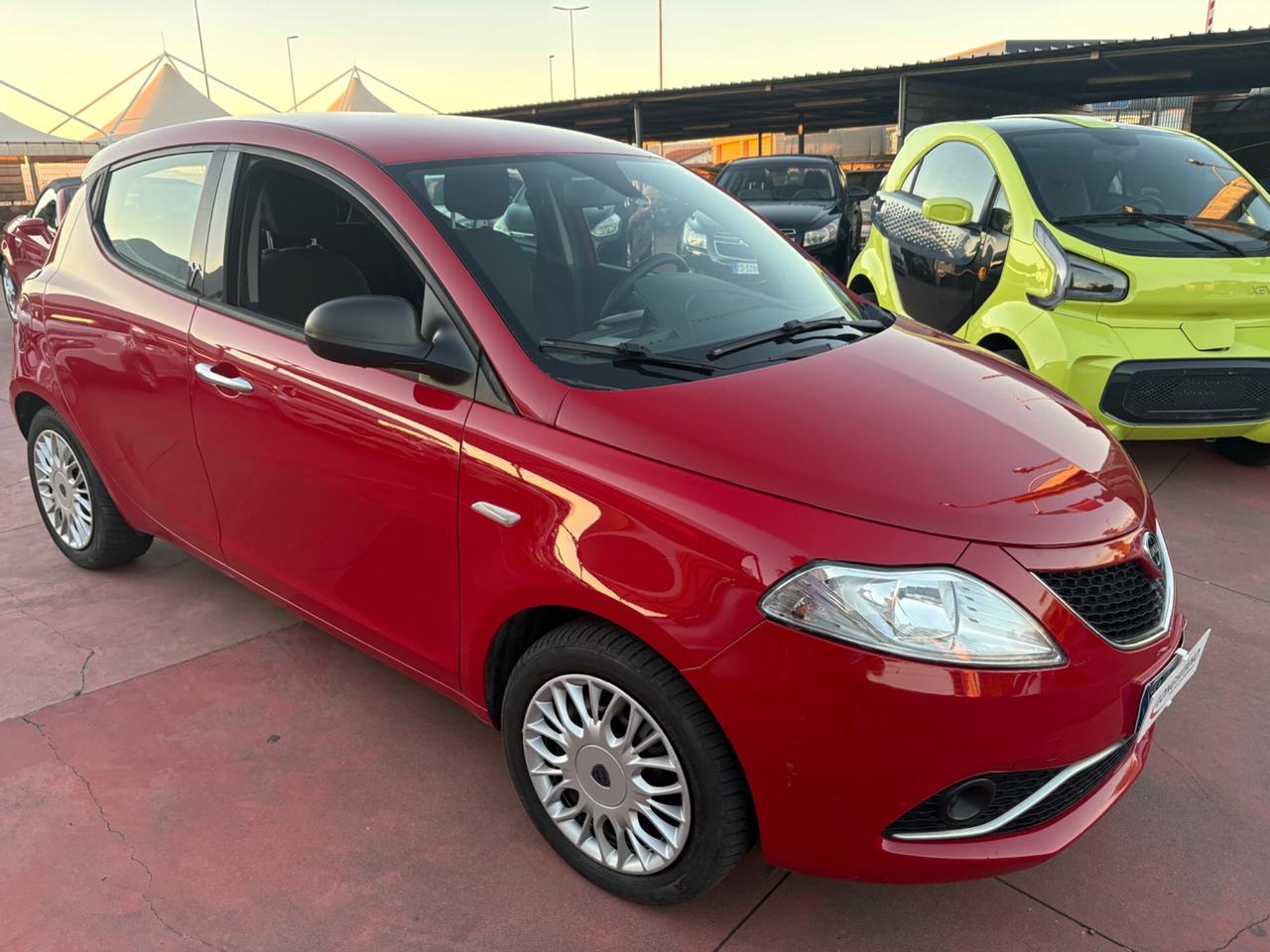 Lancia Ypsilon 1.3 MJT 16V 95 CV 5 porte S&S Elefantino