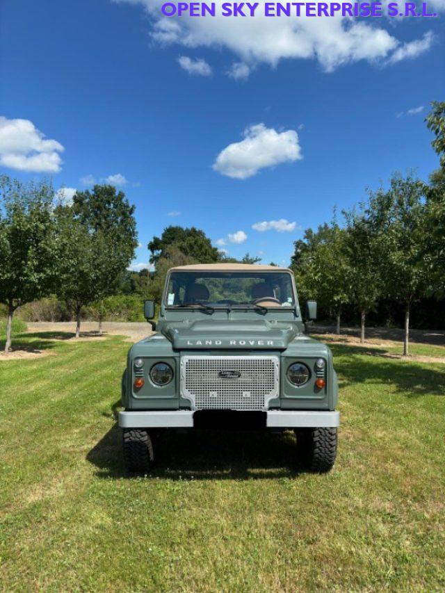 LAND ROVER Defender 90 2.2 TD4 Soft top N1 SAFARI EDITION