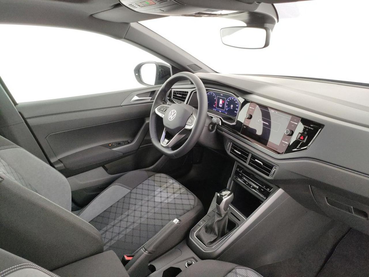 Volkswagen Taigo 1.0 tsi r-line 115cv dsg