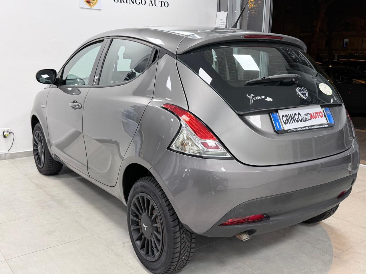 Lancia Ypsilon 0.9 TwinAir 85 CV 5 porte Metano Ecochic Elefantino