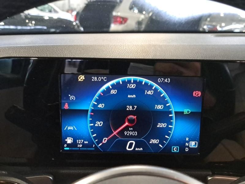 MERCEDES-BENZ GLB 200 d Automatic 4MATIC Sport Plus