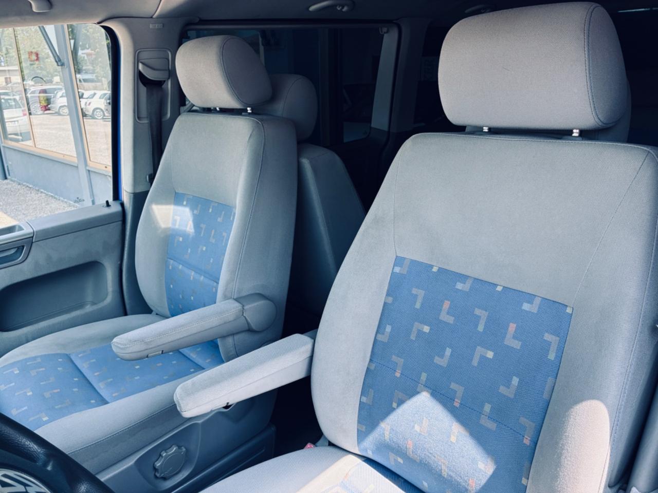 Volkswagen Multivan 2.5 TDI 130cv Comfortline