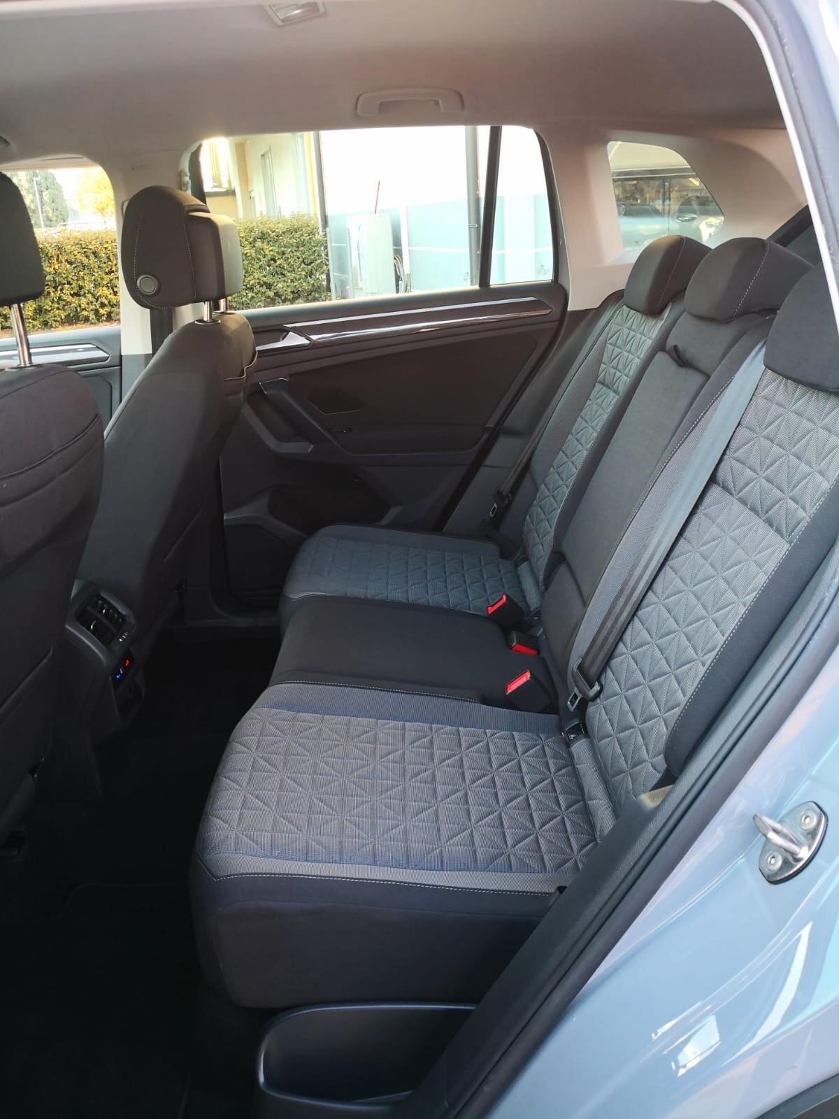 Volkswagen Tiguan 2.0 TDI 150 CV SCR DSG Life ***COCKPIT DISPLAY***