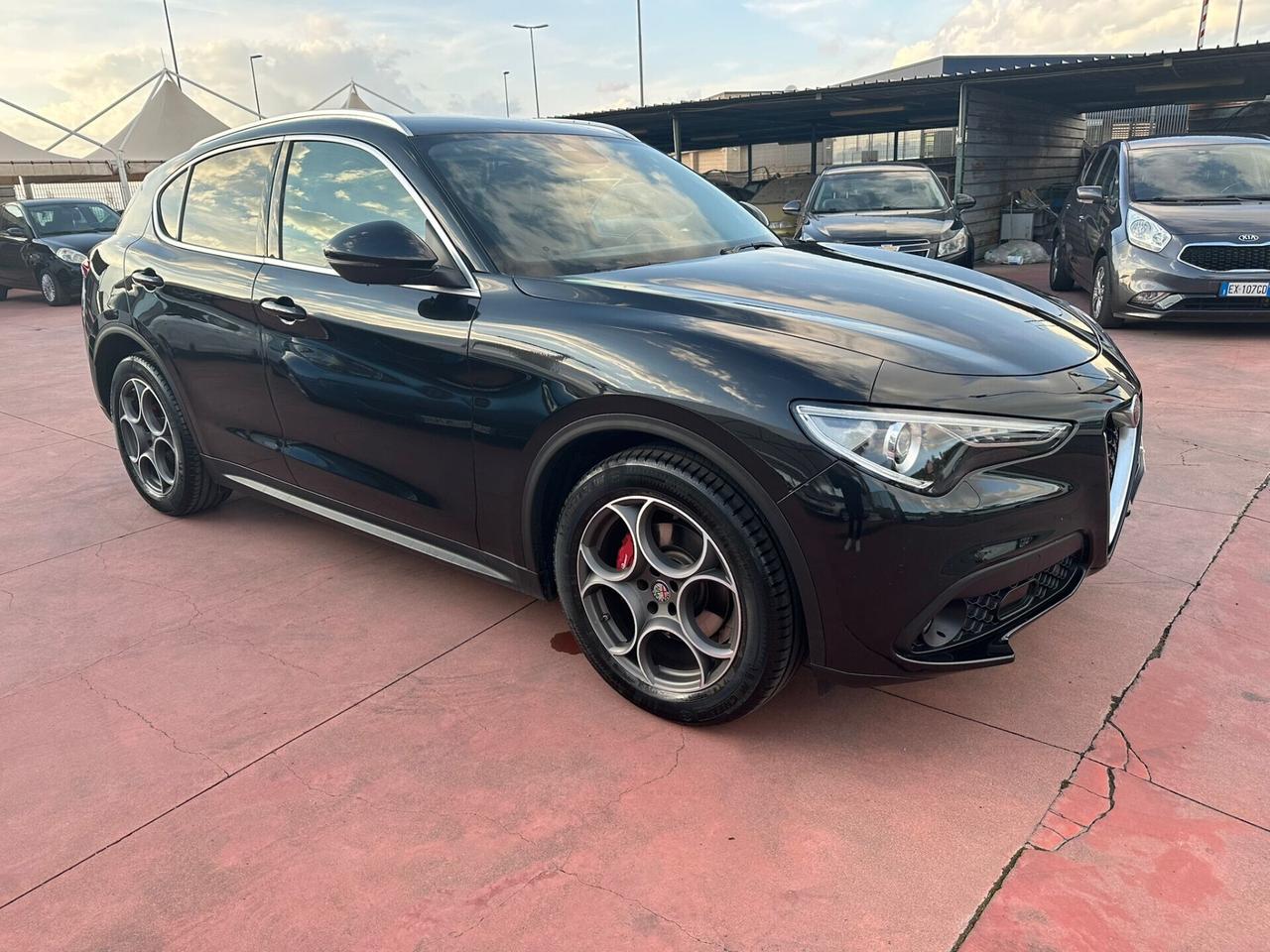 Alfa Romeo Stelvio 2.2 ROSSO EDIZIONE 2.0.2.1.
