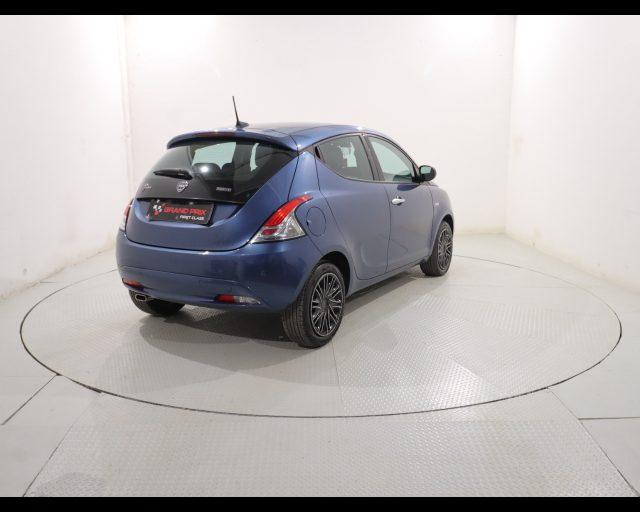 LANCIA Ypsilon 1.0 FireFly 5 porte S&S Hybrid Gold