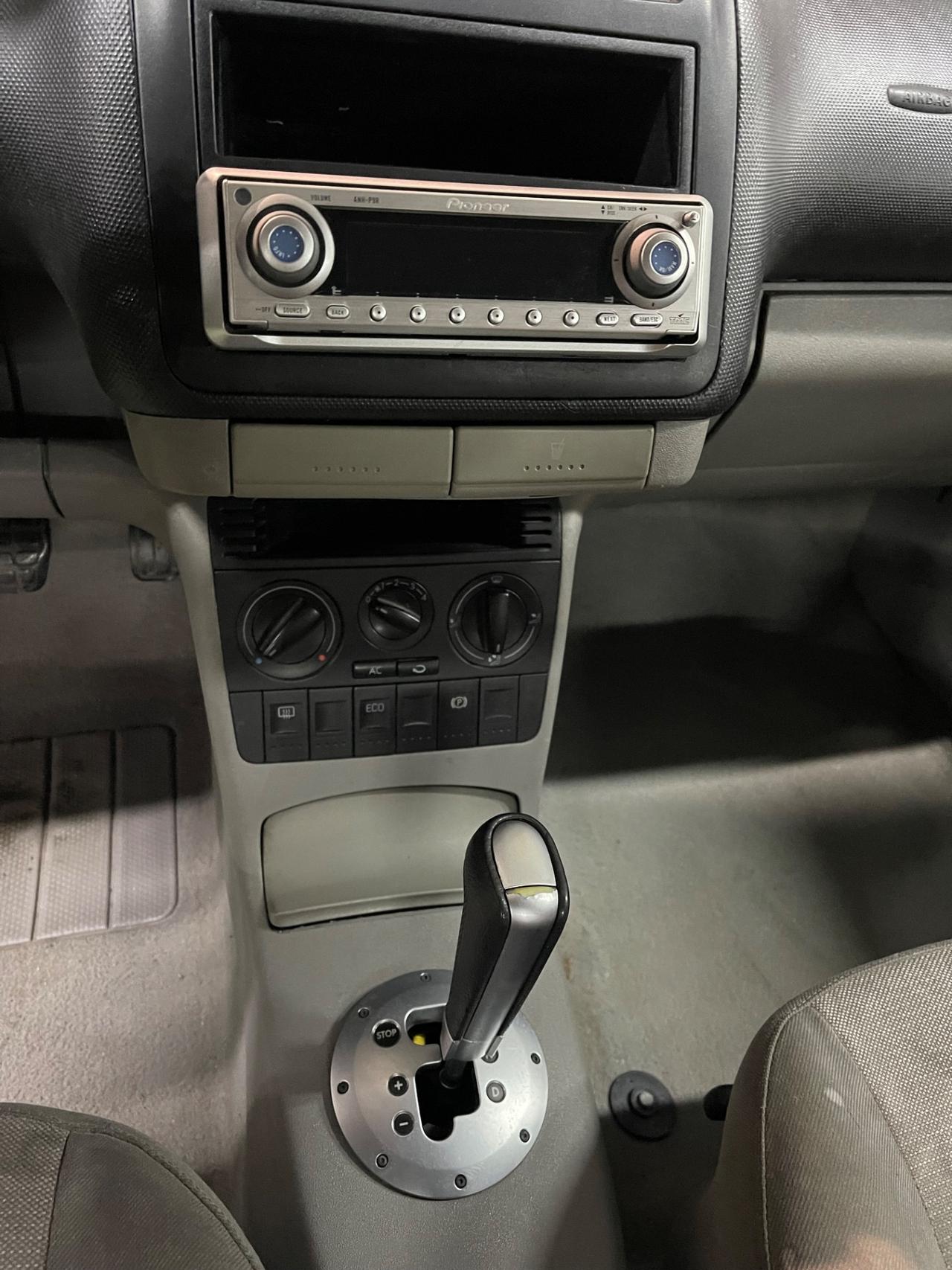 Volkswagen Lupo 1.2 TDI 3L Automatica Neopatentati PERMUTE RATE