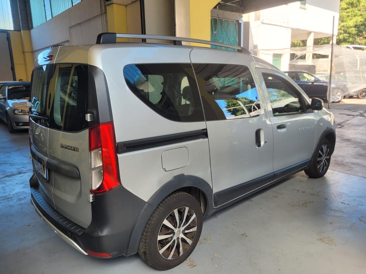 Dacia Dokker 1.5 AUTOCARRO CON I POSTI