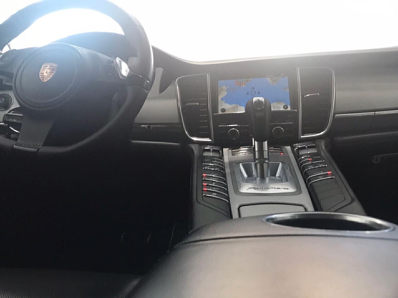 Porsche Panamera 3.0 Diesel Platinum Edition