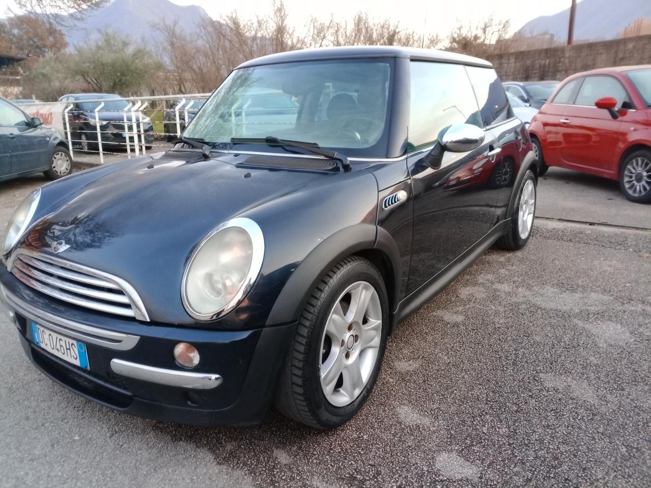 Mini 1.4 tdi One D ( per neopatentati)