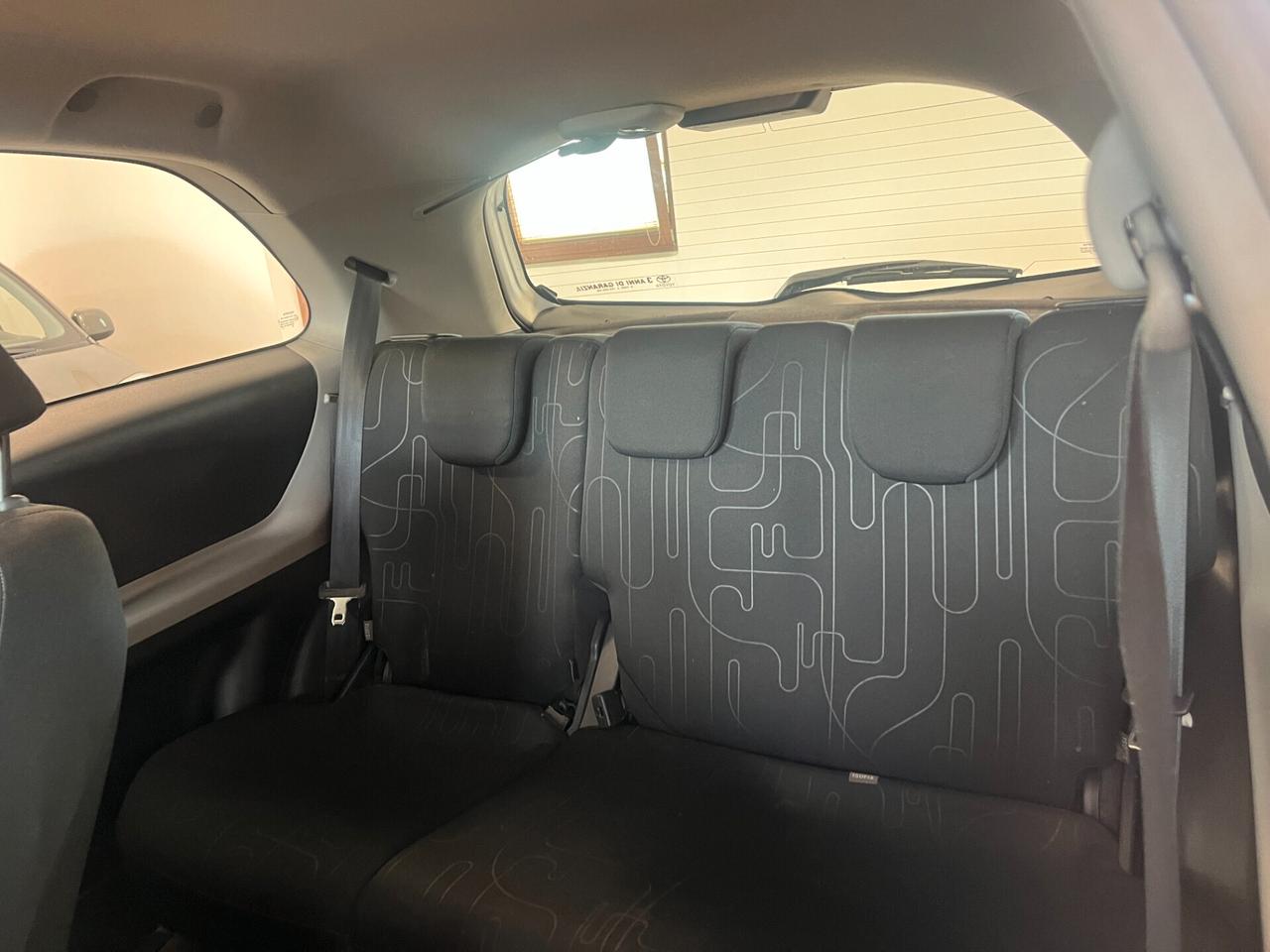 Toyota Yaris 1.0 3 porte