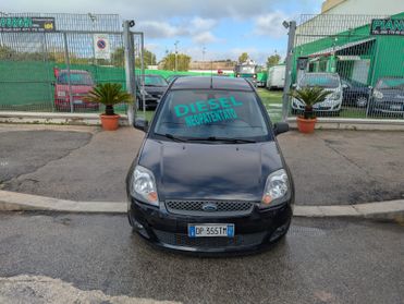 Ford Fiesta 1.4 TDCi 3p. Ghia - DIESEL - NEOPATENTATO