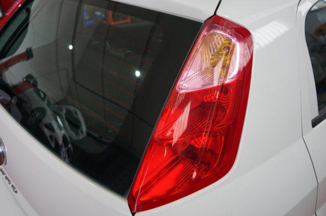 FIAT Punto 1.4 8V Natural Power Lounge