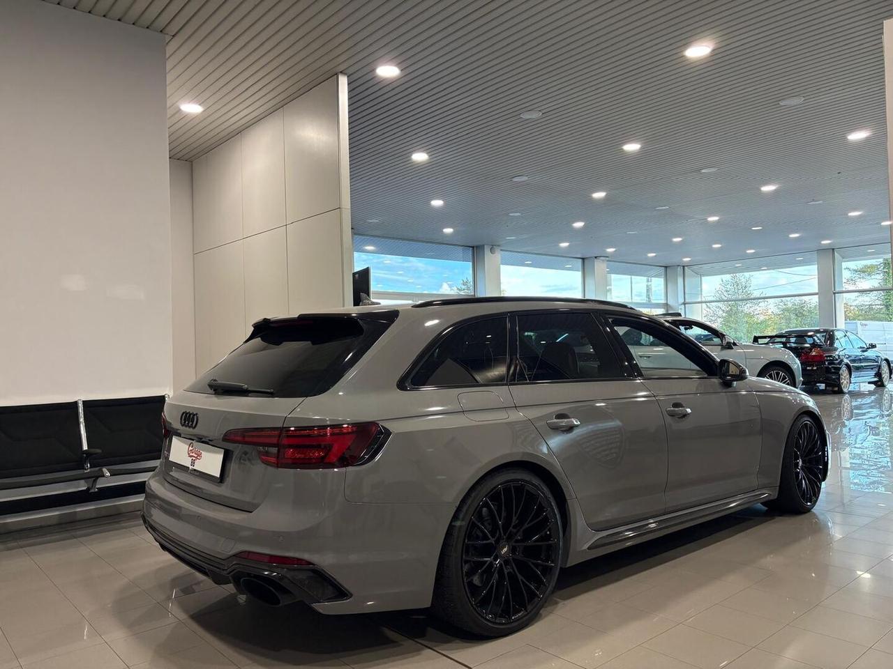 Audi RS4 Avant RS4 2.9 tfsi quattro 450cv tiptronic