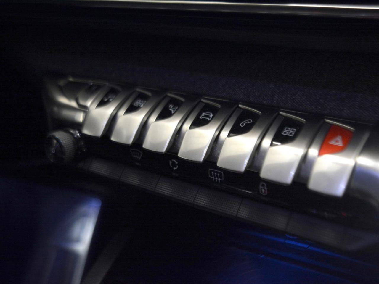 Peugeot 3008 1.5 bluehdi 130cv gt line eat s&s