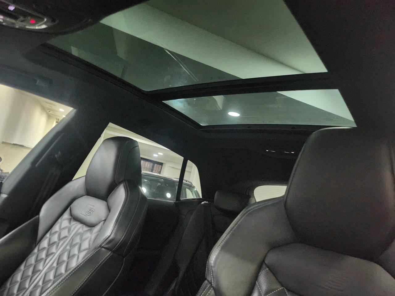 AUDI Q8 50 TDI 286 CV quattro 3x S-LINE PANO / 22" /SEDILI SPORTIVI